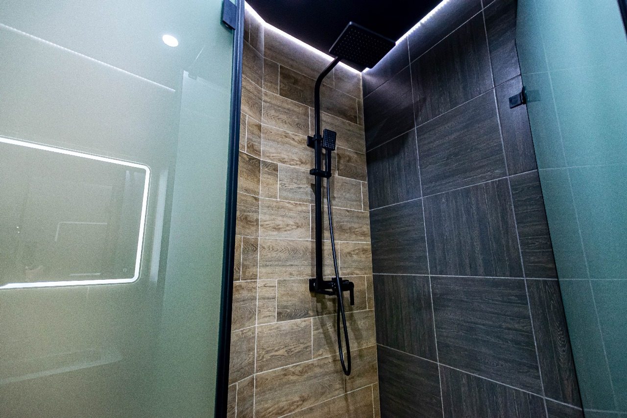 Квартира (Уютная однокомнатная квартира у Планеты), Апартаменты Современные однокомнатные у Планеты