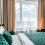 Апартаменты (ЧИЖИК-ПЫЖИК), Апартаменты ЗимаЛето Авенир