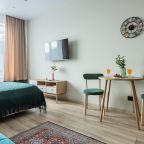 Апартаменты (ЧИЖИК-ПЫЖИК), Апартаменты ЗимаЛето Авенир