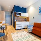 Апартаменты (Черника), Апартаменты ЗимаЛето Авенир