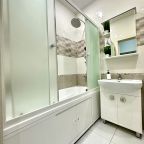 Апартаменты (Superior в Географическом Центре), Апартаменты Уютные в географическом центре