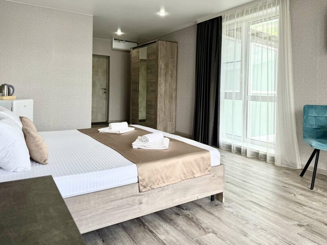 Двухместный (Двухместная комната комфорт), Гостевой дом Корнилофф 3 звезды от Травел Хотелс Антураж