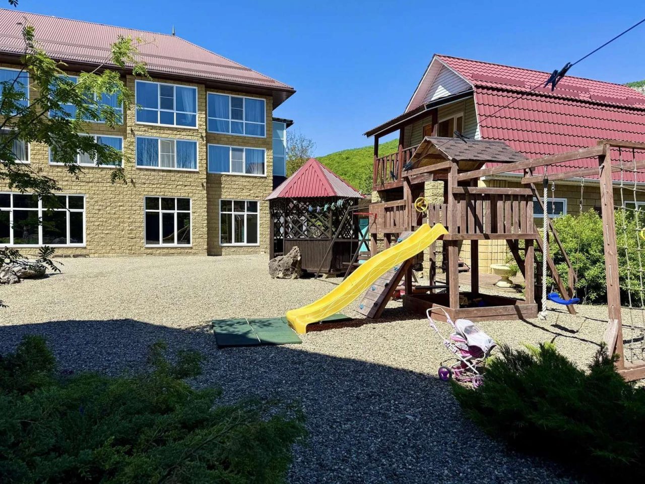 Гостевой дом Дом Кролика от Травел Хотелс Антураж, Даховская