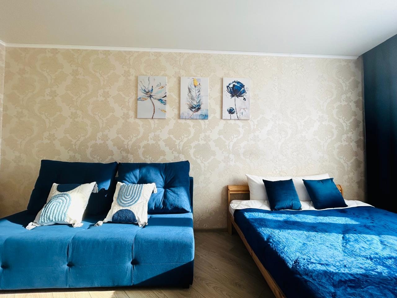 Апартаменты Возле ТЦ Планета, Красноярск