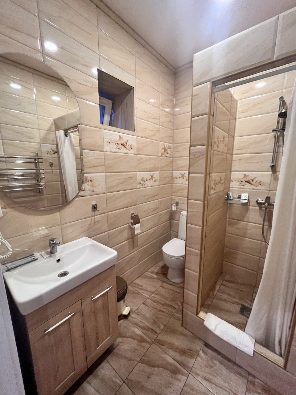 Трёхместный и более (Улучшенный), Гостиница Сон