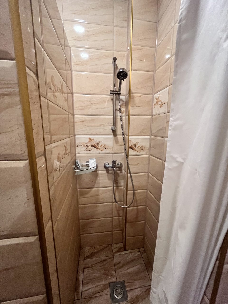 Трёхместный и более (Улучшенный), Гостиница Сон