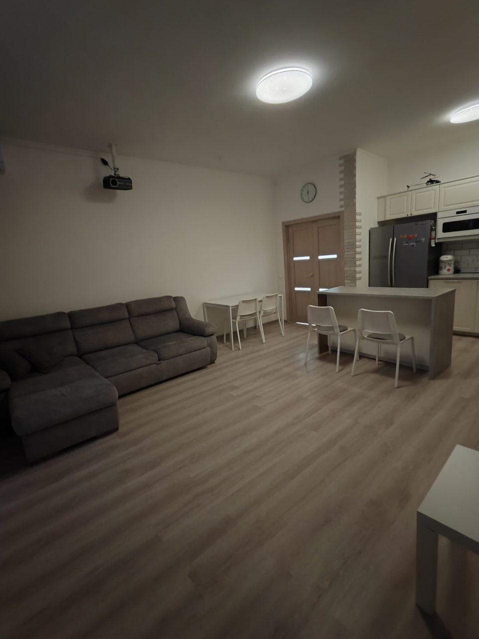 Апартаменты (Гоголя 57 трехкомнатная), Апартаменты Гоголя 57 трехкомнатные