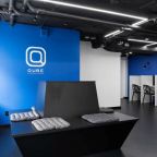 Коворкинг-пространство, Хостел Qube Capsule Hotels