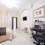 Шестиместный (Пять Звёзд Большая квартира с кондиционерами и камином), Апартаменты Пять Звёзд Большая квартира с кондиционерами и камином