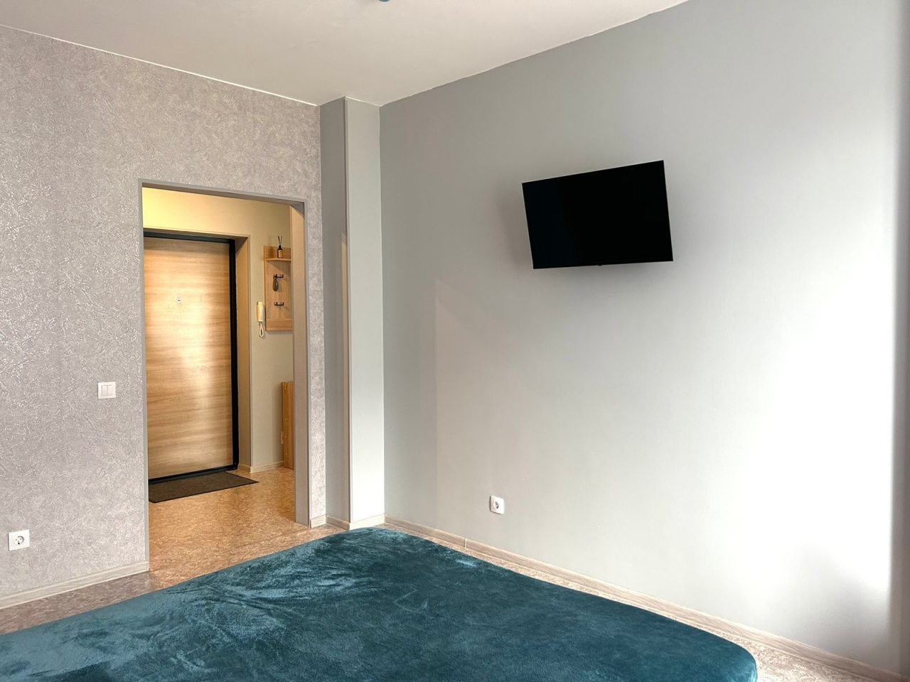 Квартира (Рядом со Столбами и Бобровым логом), Апартаменты Рядом со Столбами и Бобровым логом