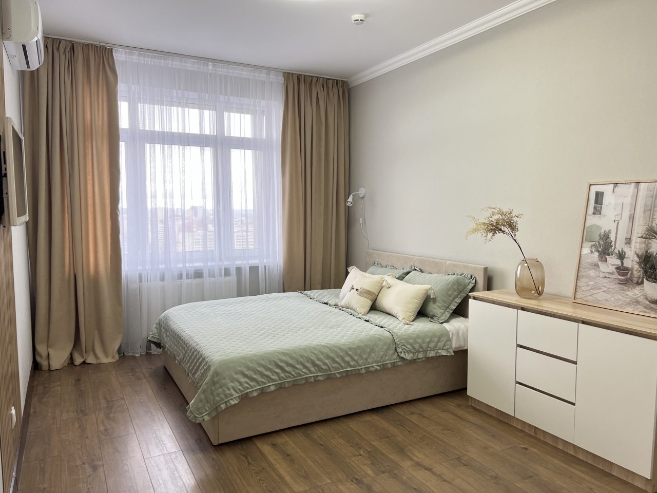 Апартаменты (Атмосфера), Апартаменты Атмосфера