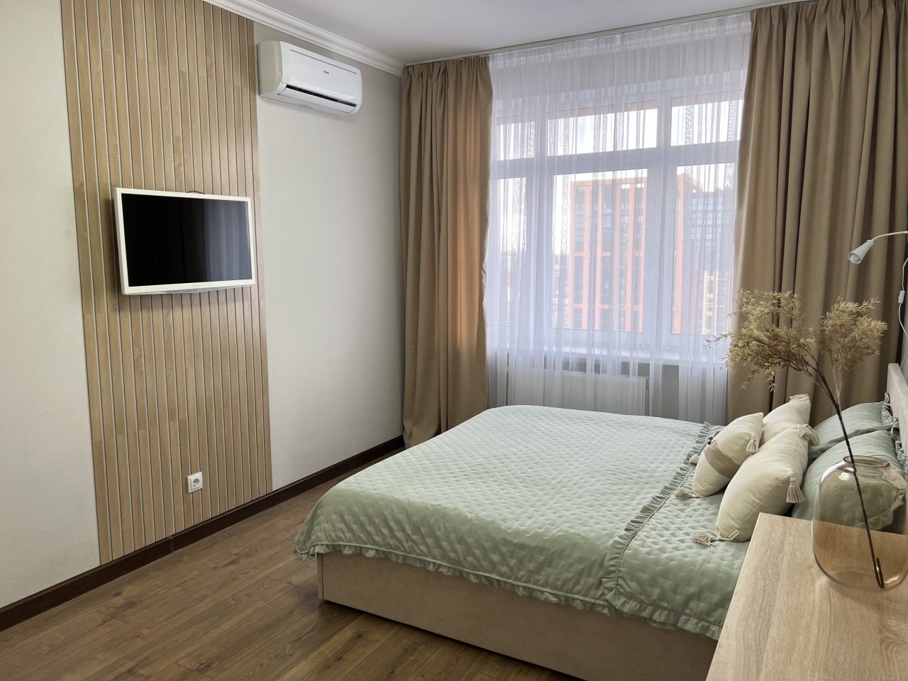 Апартаменты (Атмосфера), Апартаменты Атмосфера