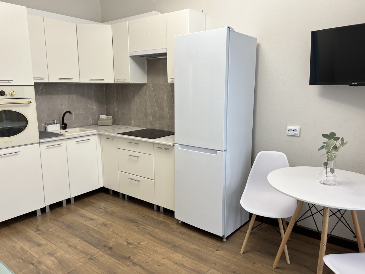 Апартаменты (Атмосфера), Апартаменты Атмосфера