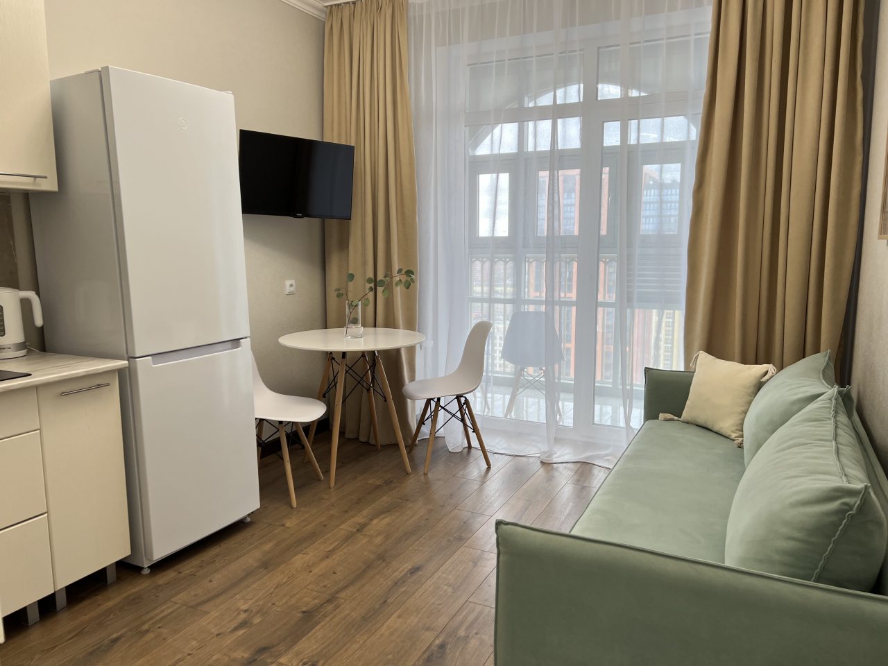 Апартаменты (Атмосфера), Апартаменты Атмосфера