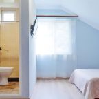 Трёхместный и более (Четырех местный стандарт), Гостевой дом Вардане