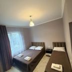 Трёхместный номер «Стандарт» в гостевом доме «Вардане»