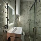 Апартаменты (Апартаменты Sutki Rent "Распутин"), Апартаменты Sutki Rent в доме Распутина