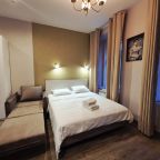 Апартаменты (Sutki Rent в доме Распутина "Александра"), Апартаменты Sutki Rent в доме Распутина