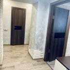 Частная парковка, Апартаменты CityLife Двухкомнатные на Фрунзе 146