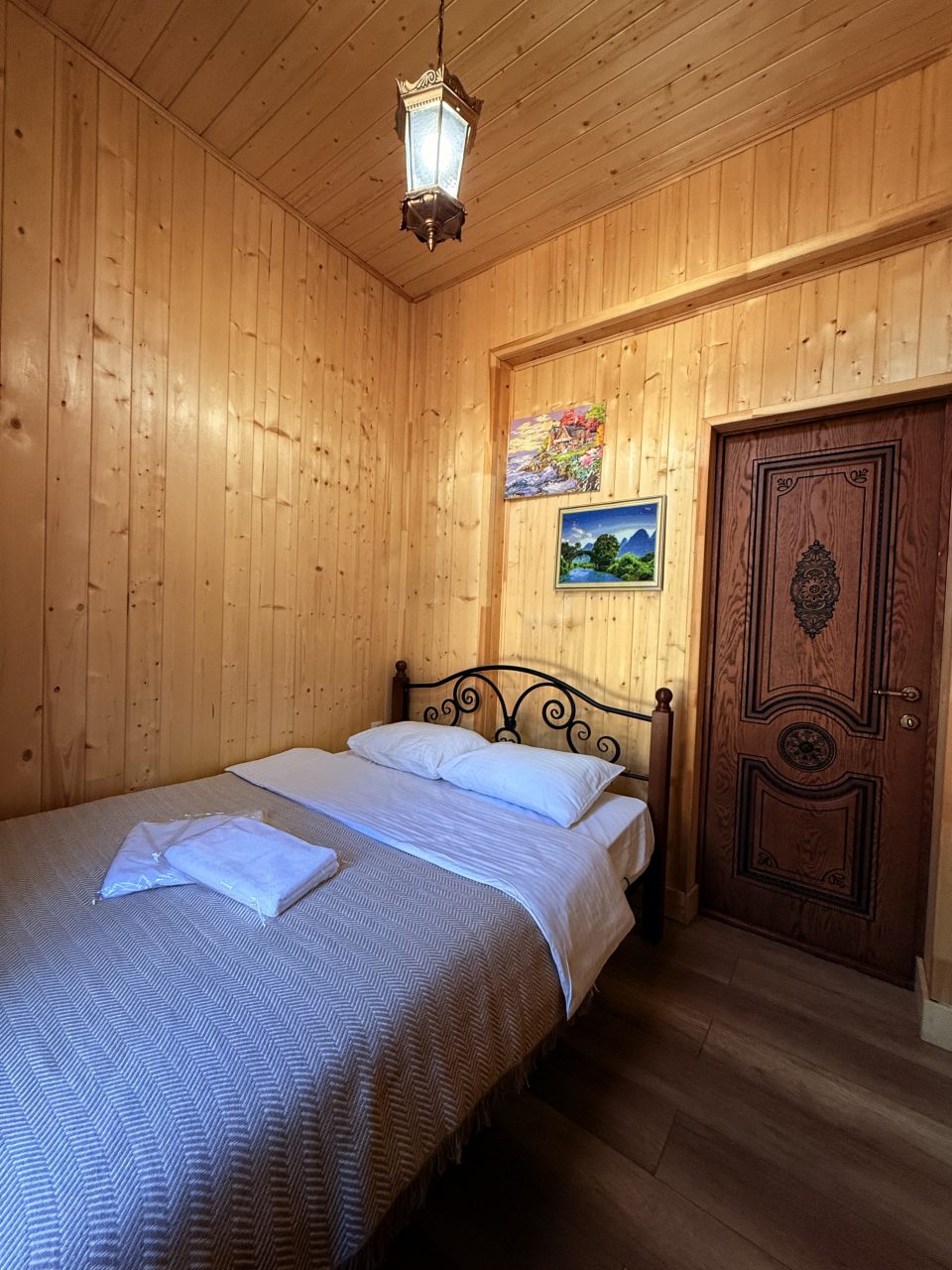 Вилла (Люкс), База отдыха Mustang