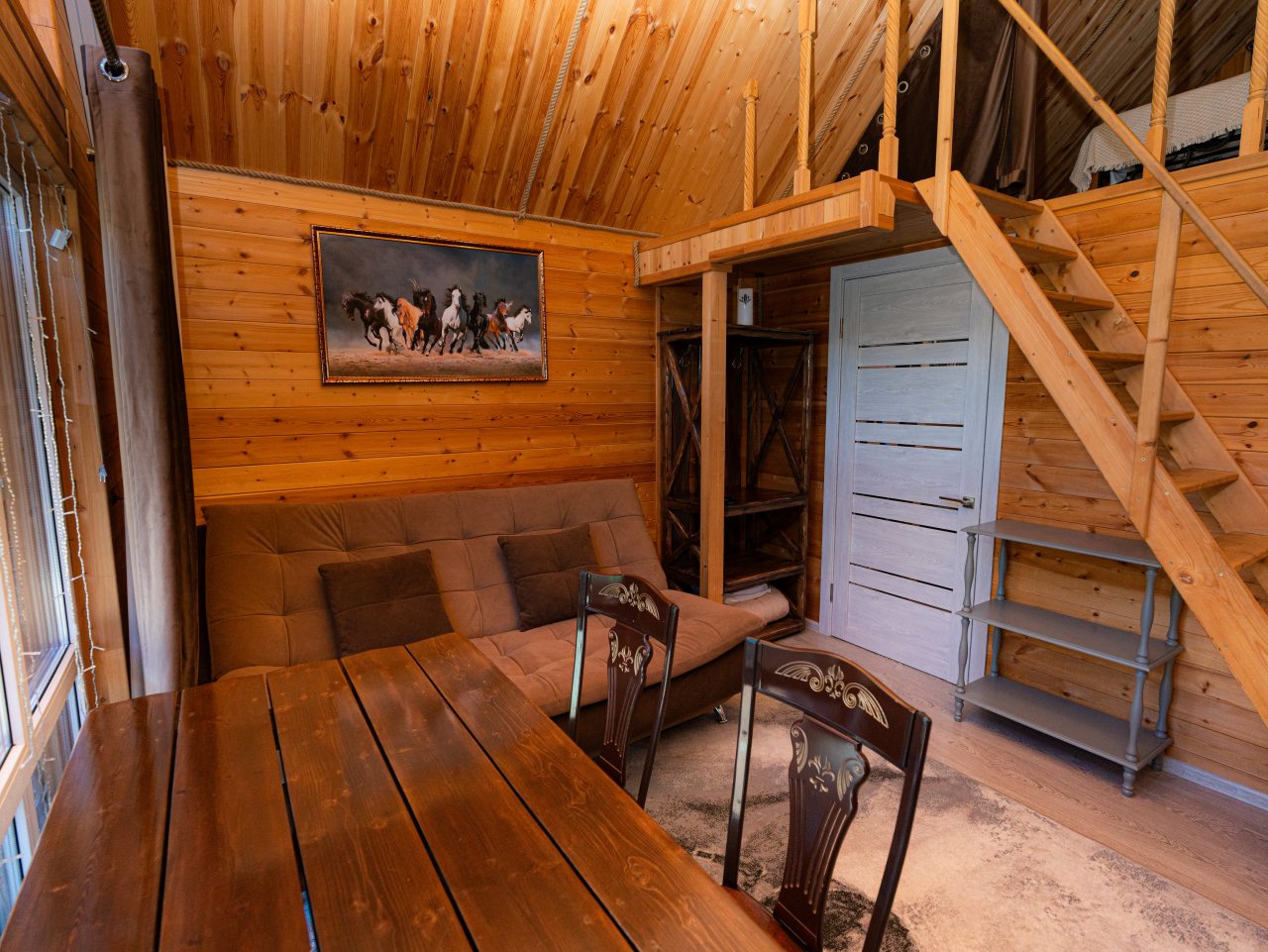 Шале (Улучшенный), База отдыха Mustang