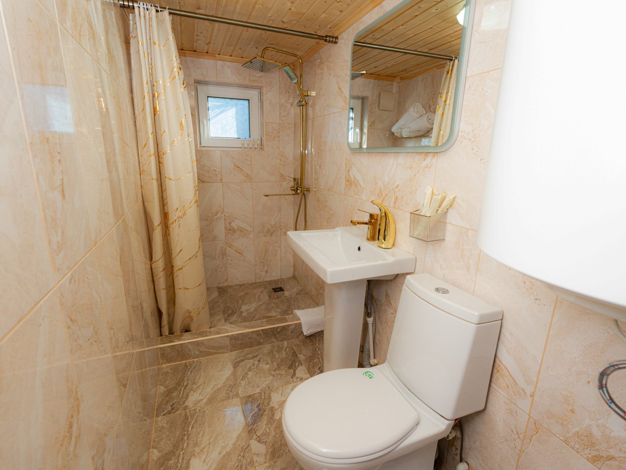 Шале (Улучшенный), База отдыха Mustang