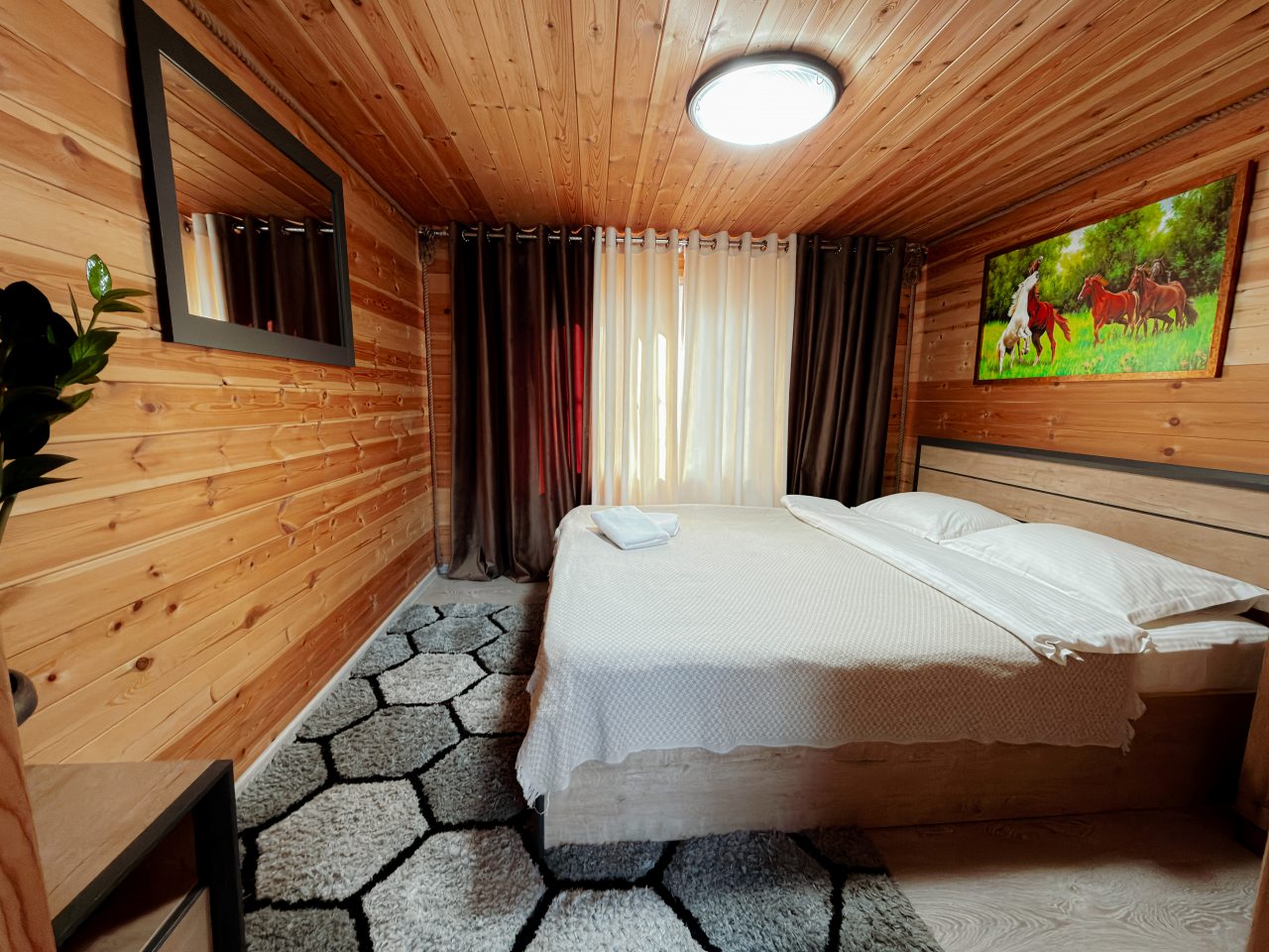 Шале (Улучшенный), База отдыха Mustang