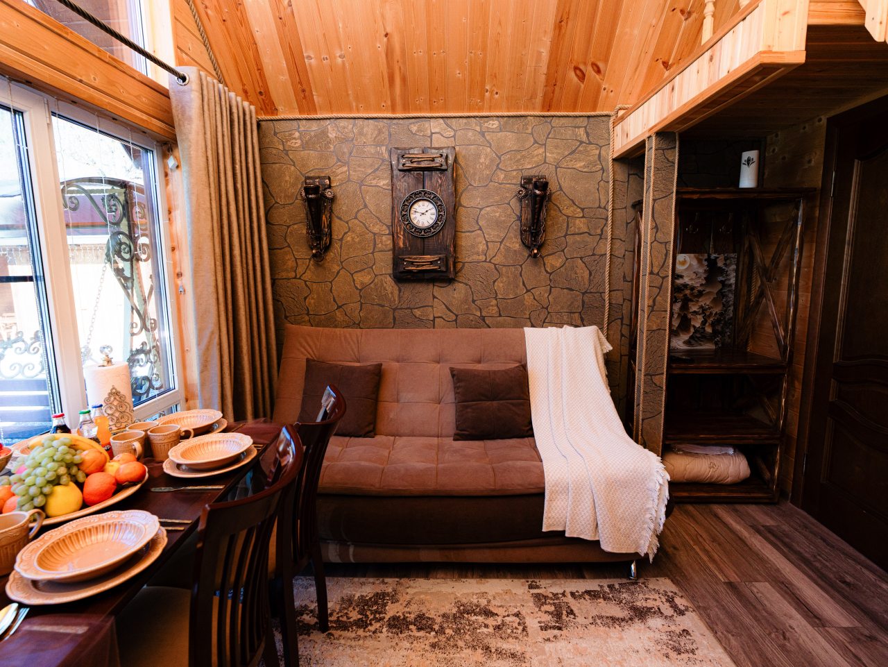 Шале (Улучшенный), База отдыха Mustang