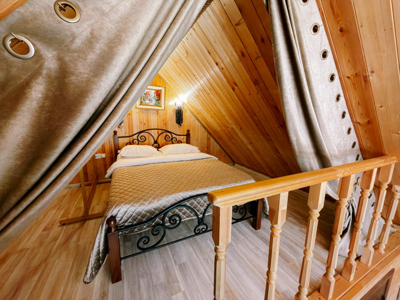 Шале (Улучшенный), База отдыха Mustang