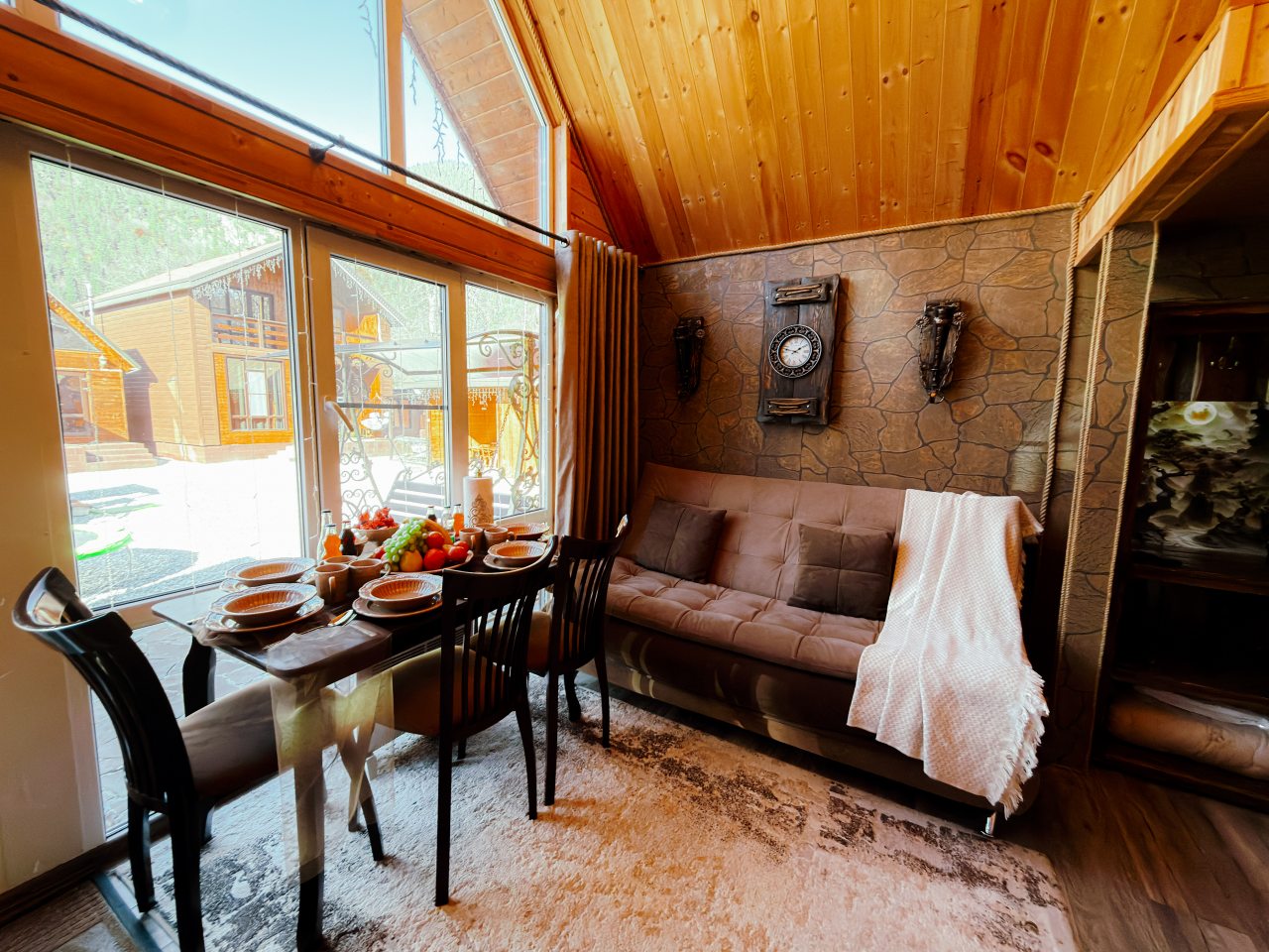 Шале (Улучшенный), База отдыха Mustang