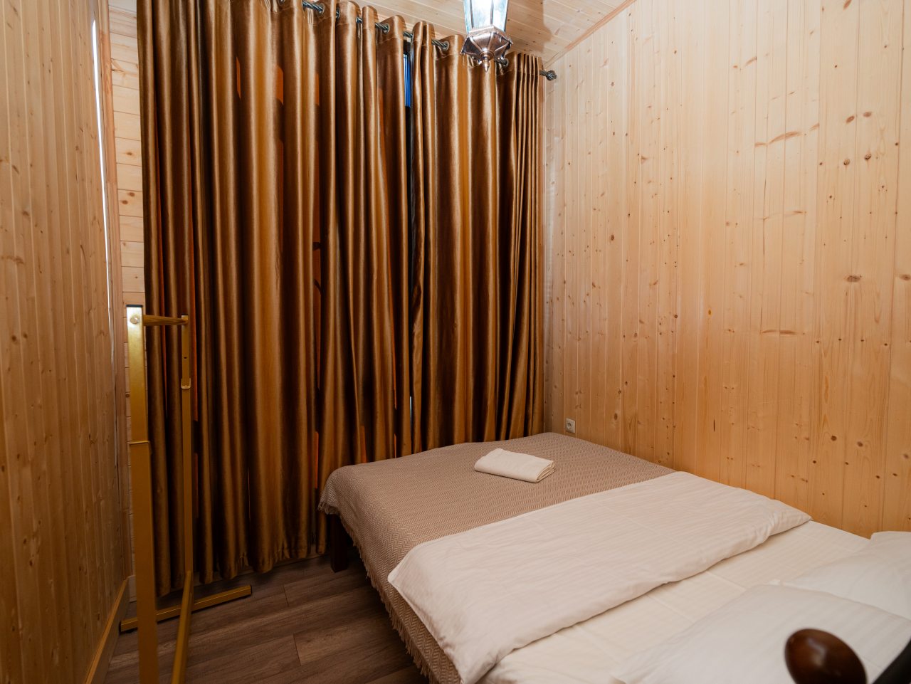 Вилла (Люкс), База отдыха Mustang