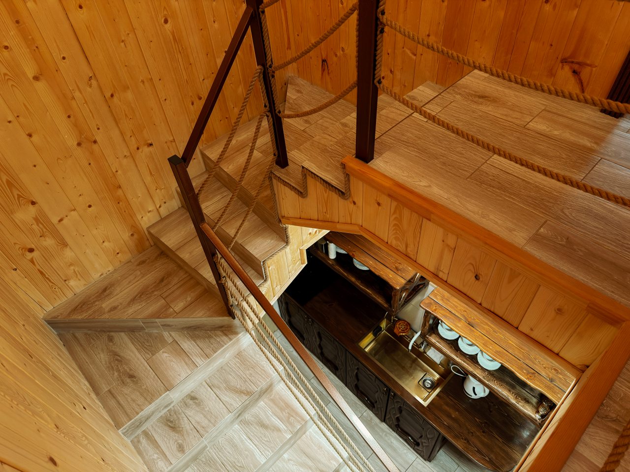 Вилла (Люкс), База отдыха Mustang