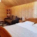 Вилла (Люкс), База отдыха Mustang