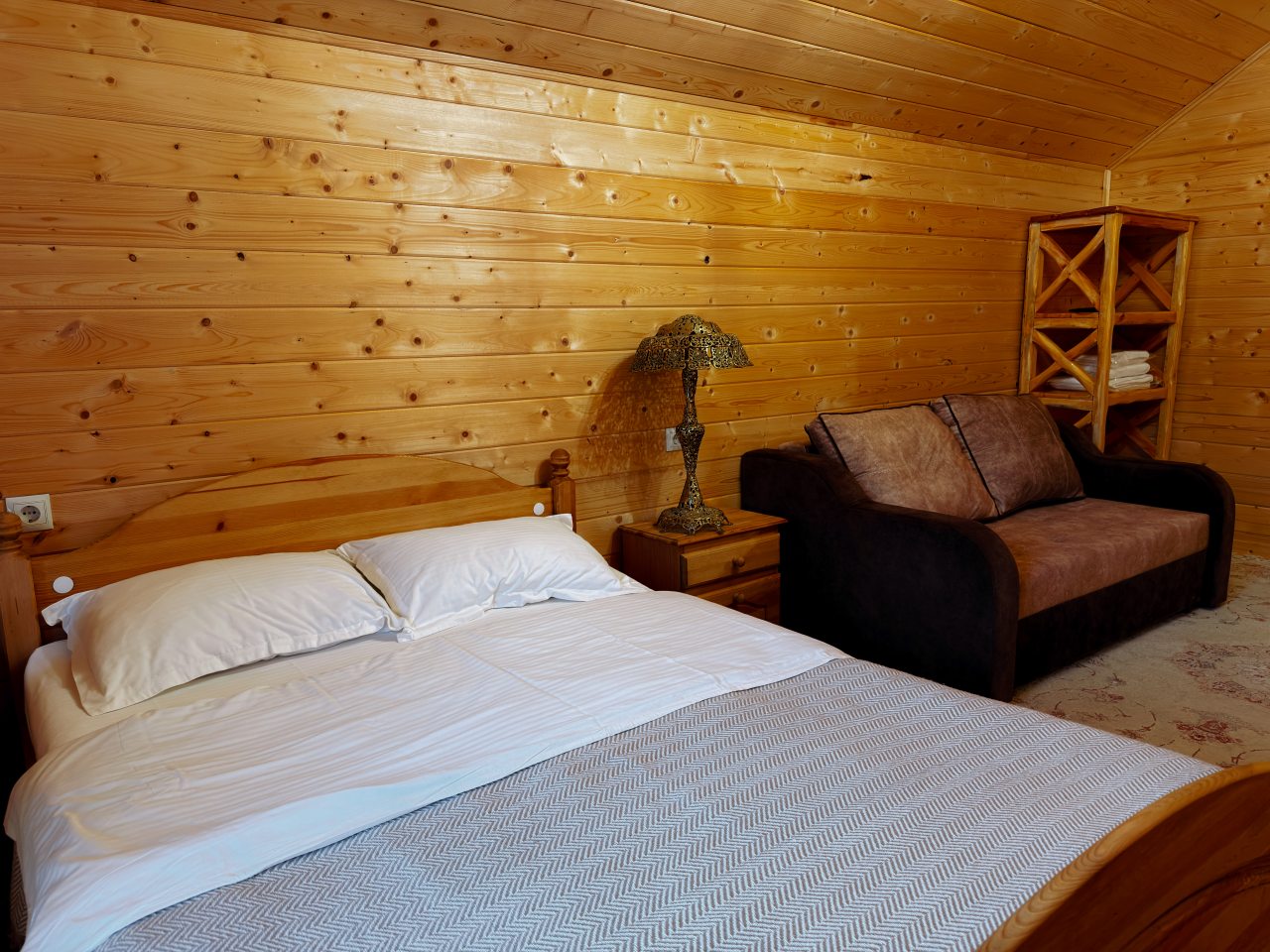 Вилла (Люкс), База отдыха Mustang