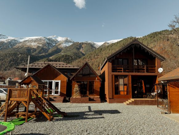 База отдыха Mustang, Архыз