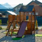 Детская площадка, База отдыха Mustang