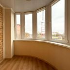 Апартаменты (Возле Дворца Спорта), Апартаменты 3-комнатные в центре