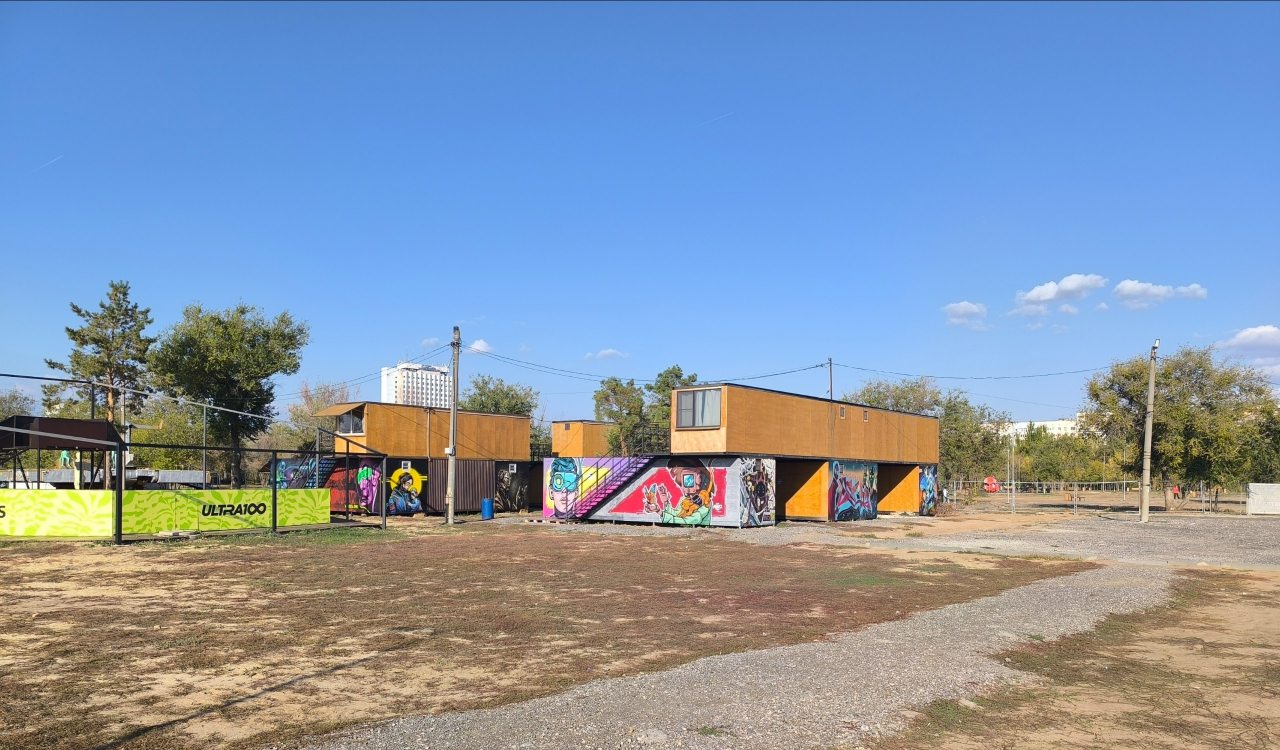 Частная парковка, Ультра отель