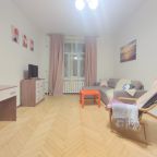 Квартира (Цветы и грезы), Апартаменты Цветы и грёзы