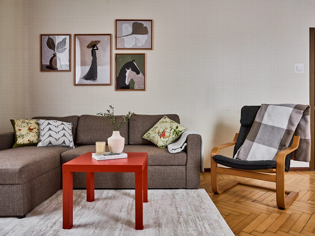 Квартира (Цветы и грезы), Апартаменты Цветы и грёзы