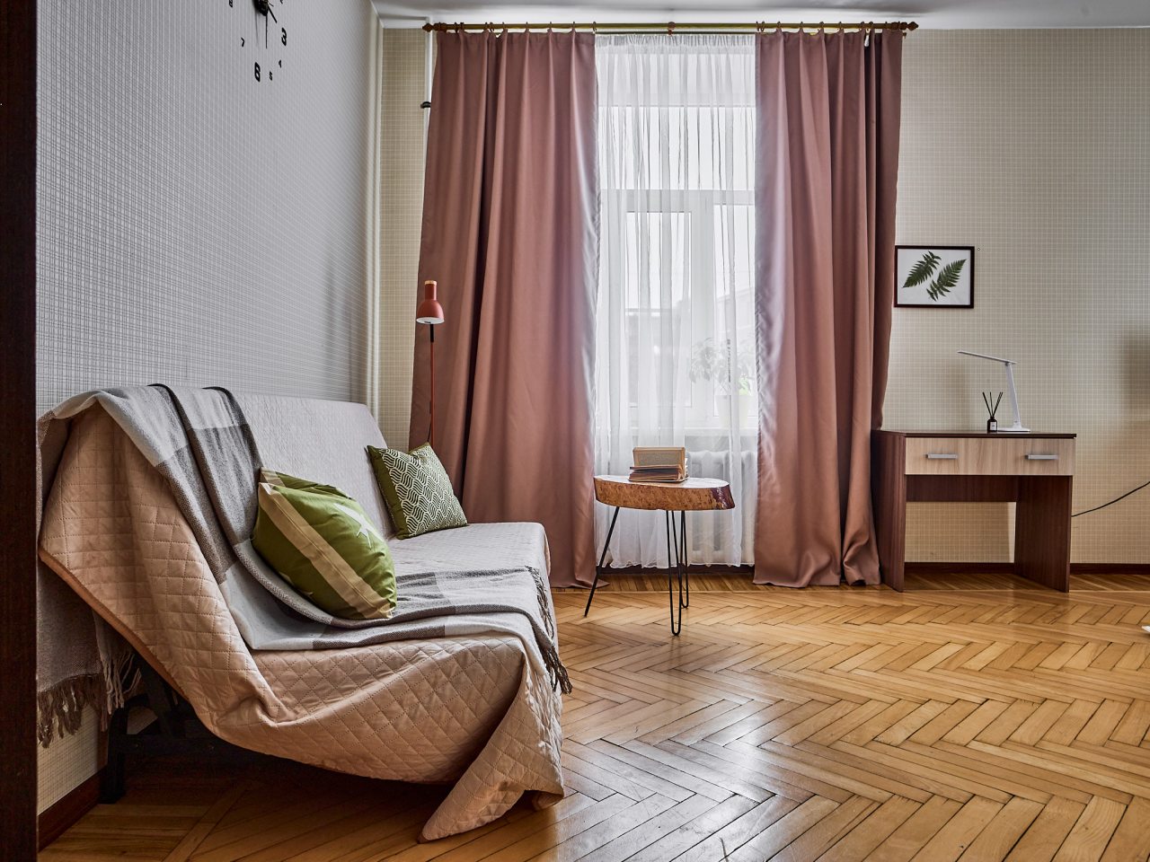 Квартира (Цветы и грезы), Апартаменты Цветы и грёзы