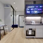 Апартаменты (Студия), Апартаменты Happy People на бульваре Эйнштейна 2