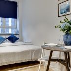 Апартаменты (Студия), Апартаменты Happy People на бульваре Эйнштейна 2