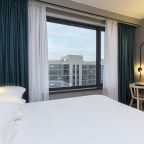 Апартаменты (Улучшенный номер с одной кроватью), Апарт-отель СТАТУС