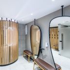 Бассейн, Апарт-отель СТАТУС