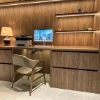 Услуги бизнес-центра, Апарт-отель СТАТУС