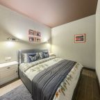 Телевизор можно повернуть на обеденную или спальную зону