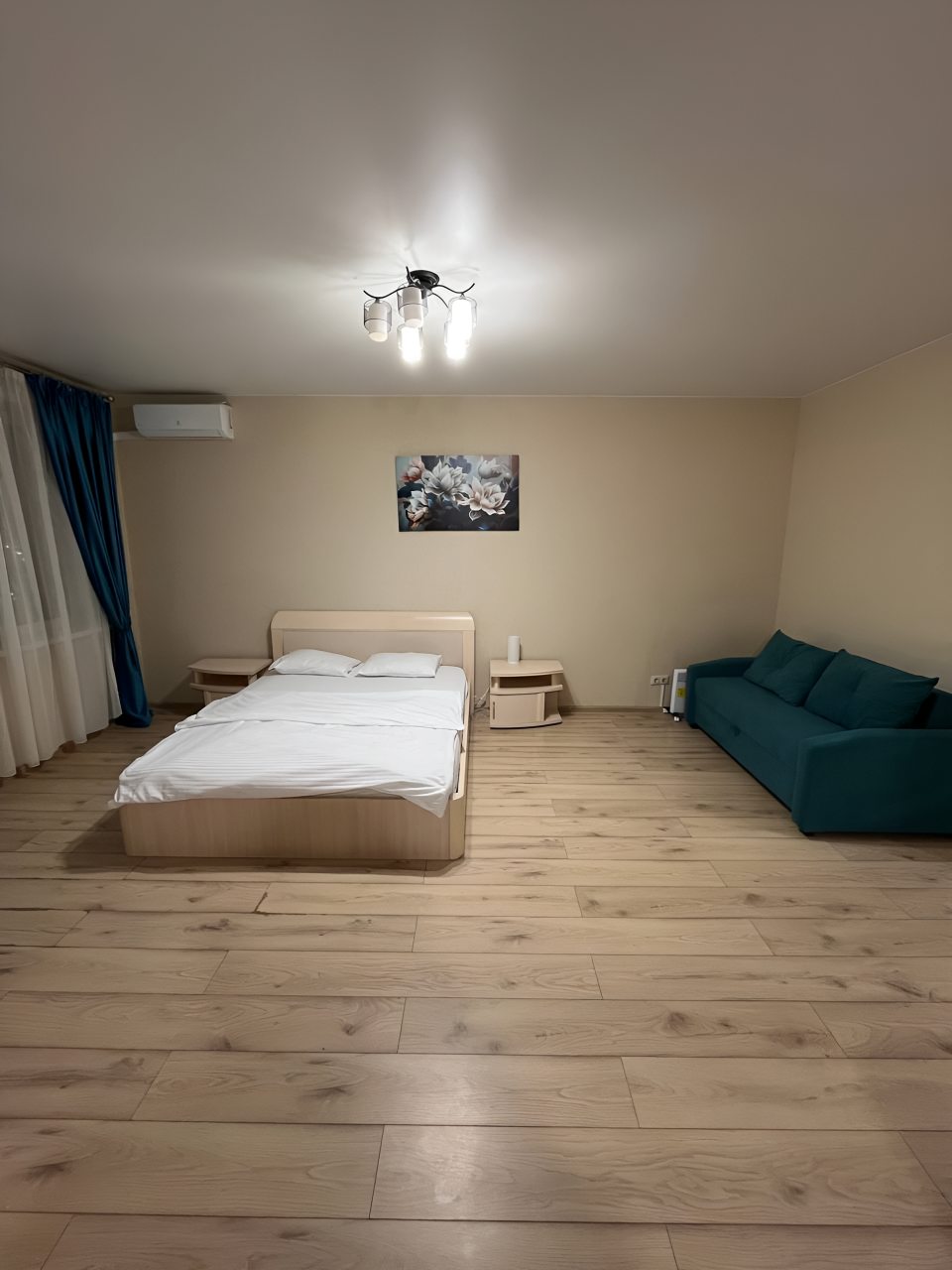 Апартаменты (На ул. Шахтёров 66 кв 44), Апартаменты На Шахтёров 66