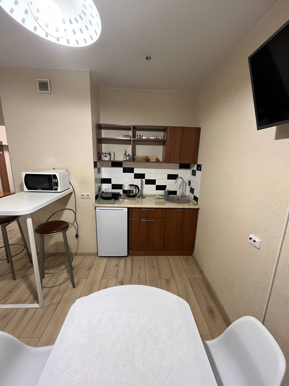 Апартаменты (На ул. Шахтёров 66 кв 44), Апартаменты На Шахтёров 66