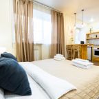 Апартаменты (На ул. Партизана Железняка 9), Апартаменты На Партизана Железняка 9